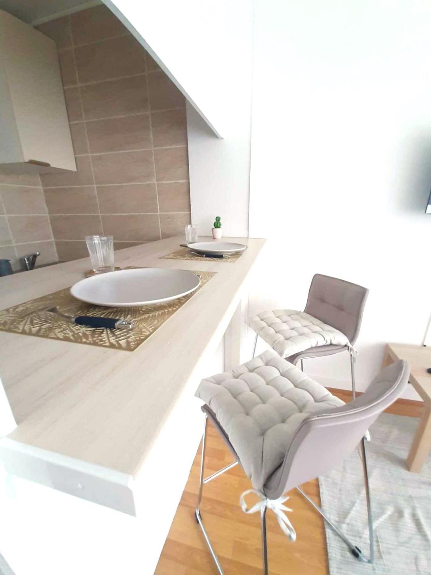 Apartmán Au Havre Des Sacres - Balcon - Proximite Centre Remeš Exteriér fotografie